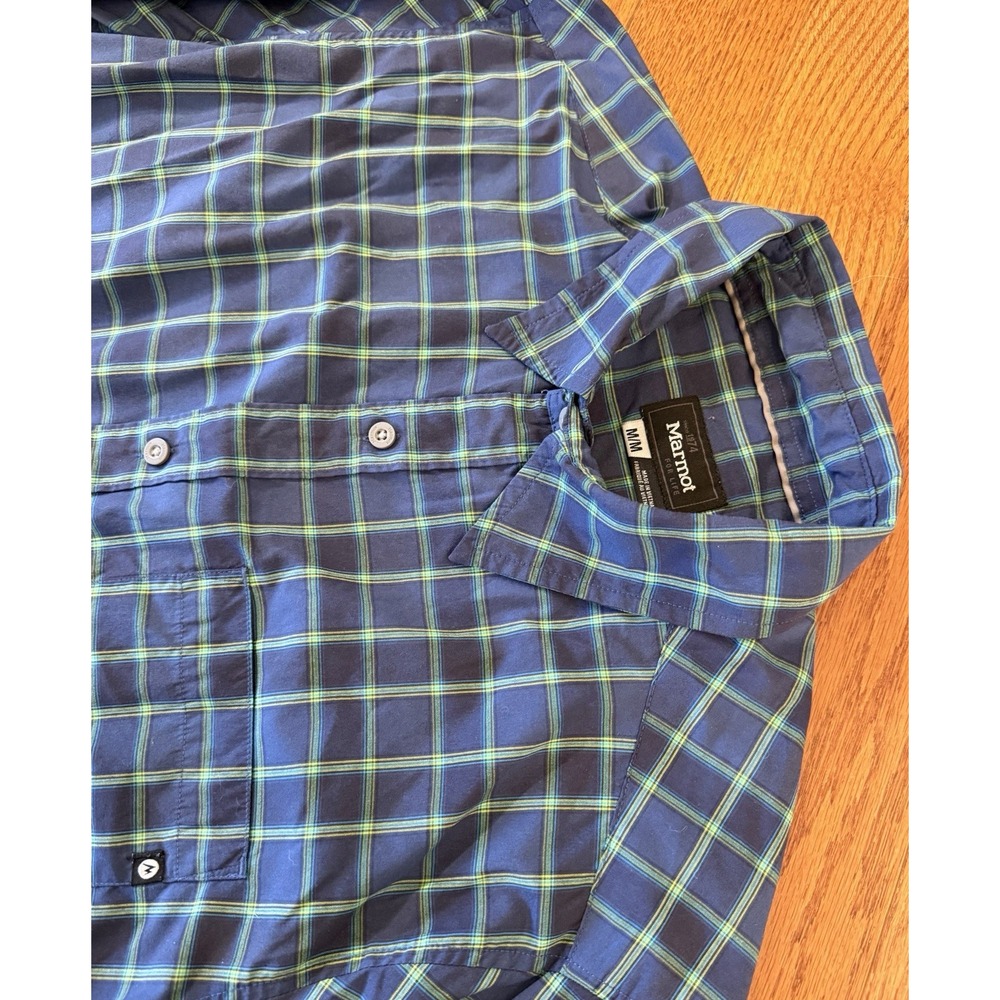 Marmot Shirt Button Down Long Sleeve Mens Medium Blue Plaid Casual Lightweight